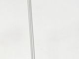lampe sur pied en forme de lampe sur pied avec un abat-jour rouge
