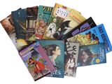 un grand nombre de livres posés sur une table