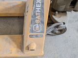 a small machine that is sitting on the ground