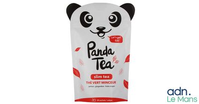 un sachet de thé au panda posé sur une table blanche