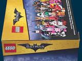lego batman minifigurs are in a box on a blue background