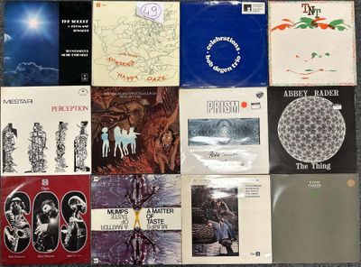 Free Jazz. Lot de 14 disques vinyles 33T comprenant : Elton … - Photo 1