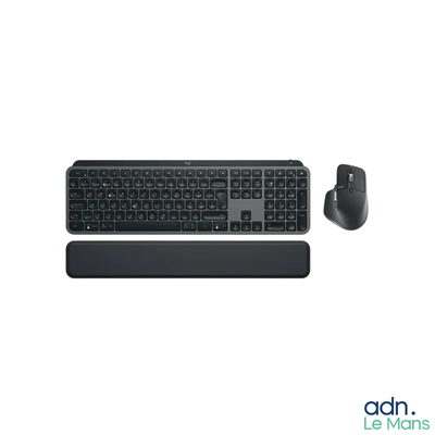 un clavier et une souris posés l'un à côté de l'autre sur une surface blanche