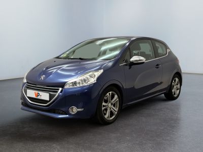 PEUGEOT 208 1.6 e-HDi 92ch FAP BVM5 Allure / N°:11397320, He…