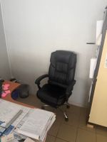 Armoire en tôle beige (photo 3)
