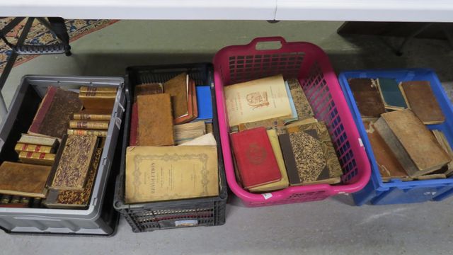 Lot de 4 caisses de livres