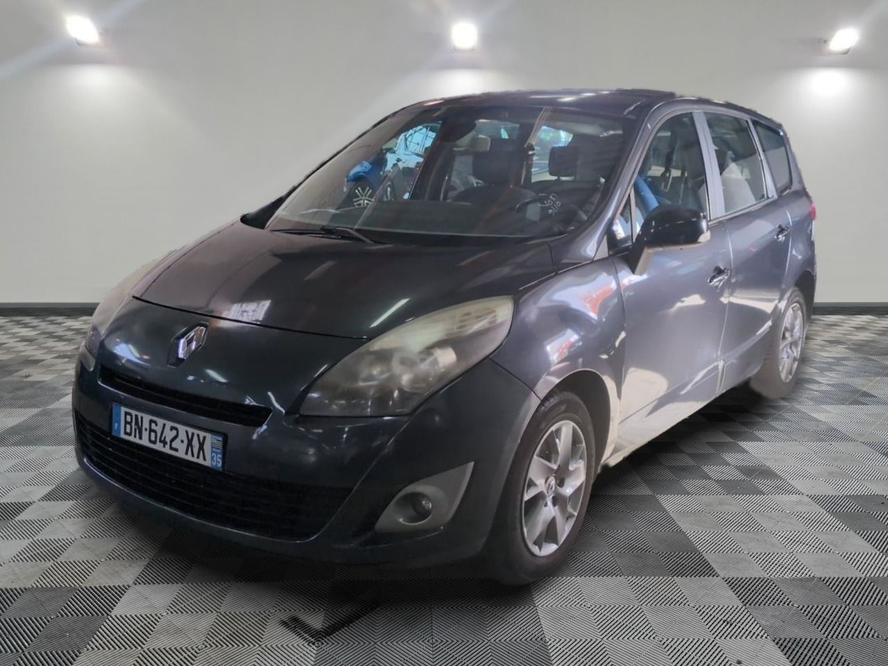 RENAULT - GRAND SCÉNIC III DCI 110 FAP ECO2 BUSINESS 7 PL EU…