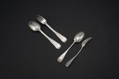 Ensemble composé de deux couverts de baptème en argent 950‰. - Photo 1