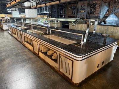 1 grand buffet de prestation avec groupes froid exposition l…