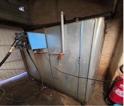 Cuve 1 500 L double peau – GNR avec distributeur en 220 v, t… - Photo 1