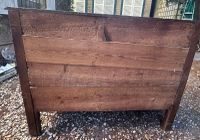 10737-120 / X / Commode en noyer ouvrant par trois tiroirs c… (photo 3)