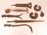 many different types of weapons that are on the table
