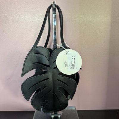 Sac à main STAUD modèle Palmier cuir noir Dimensions 20/15cm…