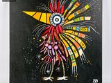 une image représentant un tableau d'un oiseau coloré sur fond noir