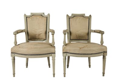 paire de fauteuils français du 19e siècle de style louis xvi
