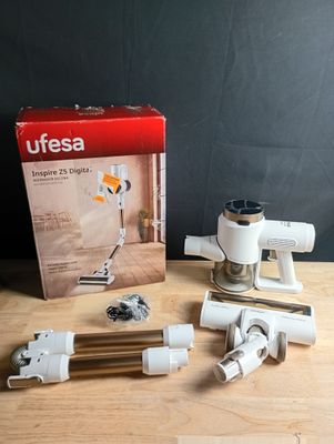 une boîte de produits Utensa posée sur une table