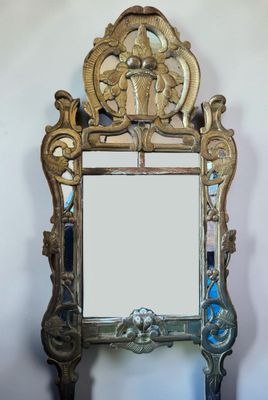 a mirror that is sitting on a table