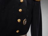 uniform of a man in a military uniform on a mannequin