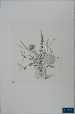 un dessin représentant un vase contenant des fleurs