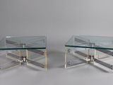 paire de tables d'appoint en chrome et en verre, avec des plateaux en verre