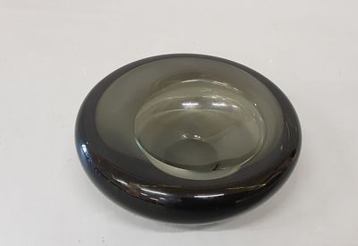 HOLMEGAARD. Vide-poche en verre soufflé signé sous la base.