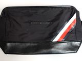 Sac messager Tommy Hilfiger noir à rayures rouges, blanches et bleues