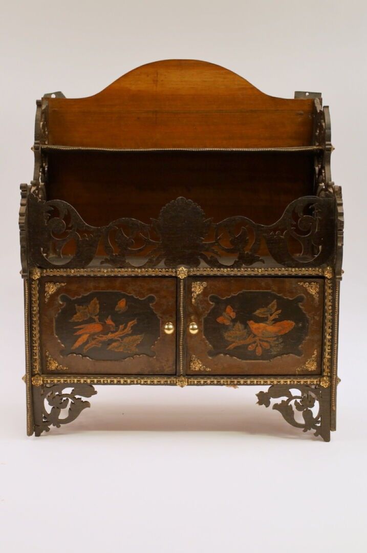 Objets d'art & Curiosités