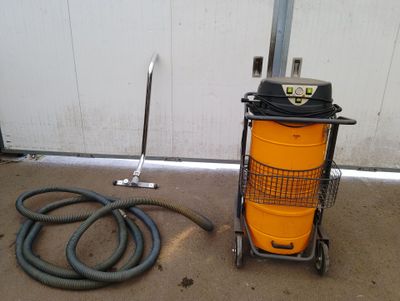 Aspirateur à poussière fine 100 L 450 m³/h