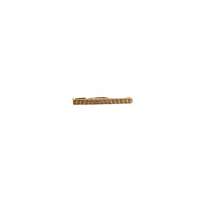 l'image d'une bague en or ornée de diamants