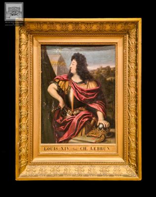 une image représentant un tableau où l'on voit une femme en robe rouge tenant une épée