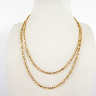a close up of a necklace on a mannequin mannequin mannequin mannequin mannequin mannequin mannequin mannequin