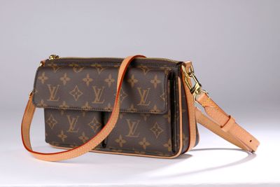 Sac à bandoulière Louis Vuitton en toile Monogram