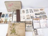 un grand nombre de livres posés sur une table