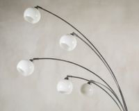 Lampadaire à cinq bras de lumière orientables, en verre et m… (photo 3)
