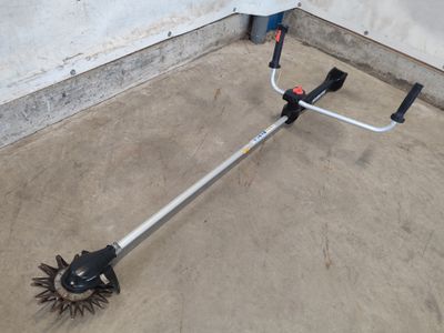 DÉBROUSSAILLEUSE BC 200…