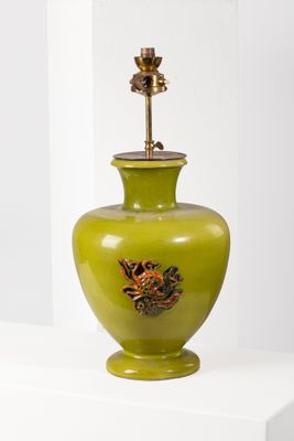 Travail des années 60 Importante lampe en céramique émaillée…