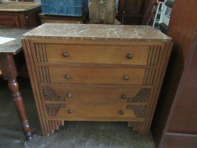 Petite Commode DE Style Art Deco EN Bois Sculpte, Dess…