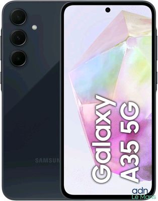 un gros plan d'un Samsung Galaxy S9 noir portant le logo Galaxy S9