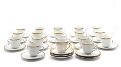 LIMOGES, Georges Boyer Partie de service à café en porcelain…