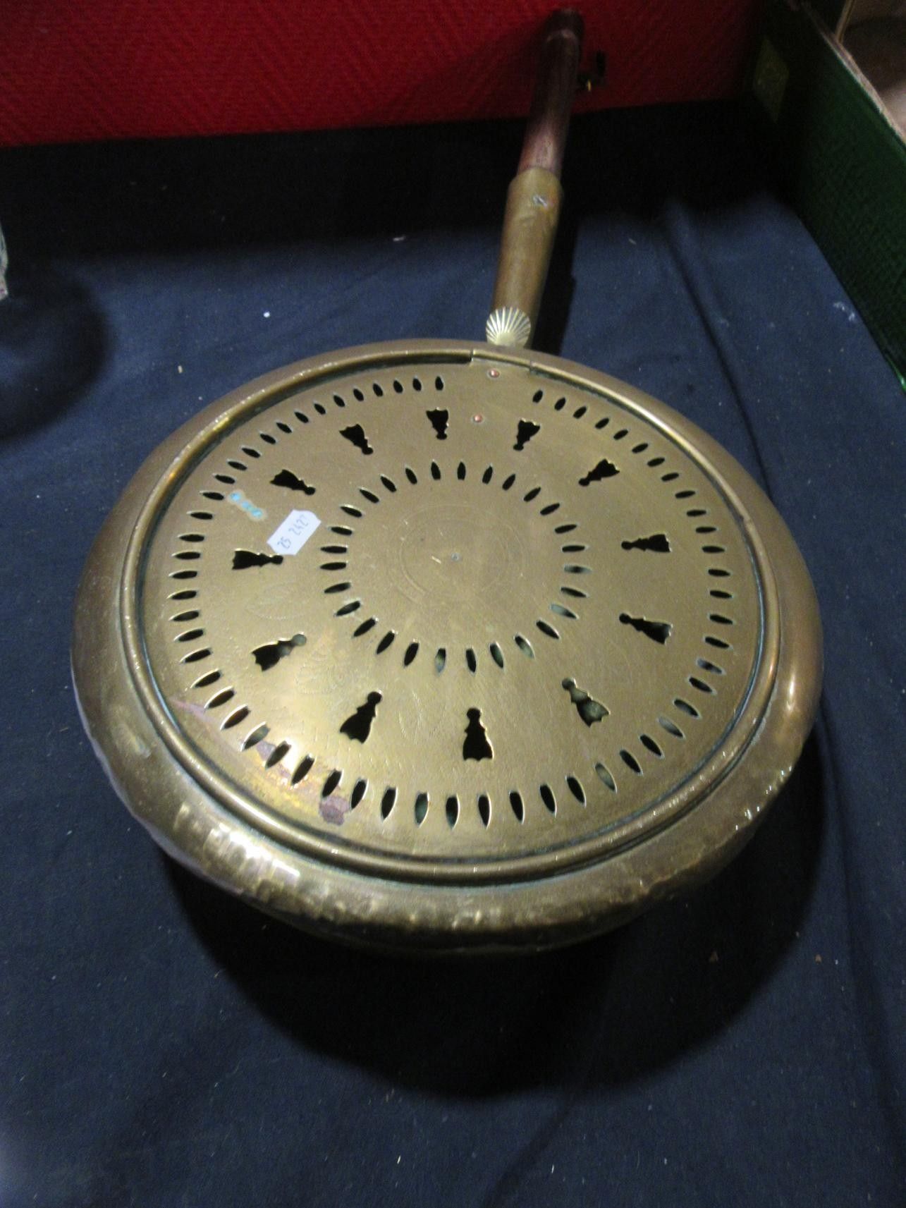 Objets d'art & Curiosités