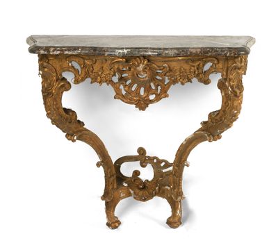 Console de forme mouvementée en bois mouluré, sculpté et dor…
