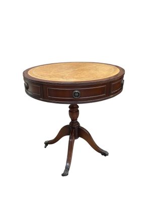 PETIT GUERIDON DIT "TABLE TAMBOUR" en bois teinté et mouluré…