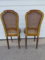 Paire de chaises en bois doré, assise et dossier cannés doré… (photo 5)