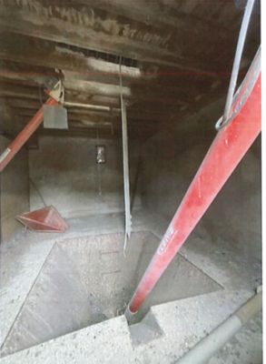 une image représentant une photo d'une pièce en cours de construction