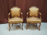 paire de chaises anciennes avec un revêtement doré, revêtement doré, revêtement doré, revêtement doré, revêtement doré, revêtement doré, revêtement doré, revêtement doré, revêtement doré, revêtement doré, revêtement doré, revêtement doré, revêtement doré, revêtement doré, revêtement doré, revêtement doré, revêtement doré, revêtement doré, revêtement doré, revêtement doré, revêtement doré, revêtement doré, revêtement doré, revêtement doré, revêtement doré, revêtement doré, revêtement doré, revêtement