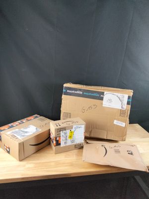 Lot de 4 colis Mystere (Retour Amazon,NPAI, Adresse incomplete, Destoc