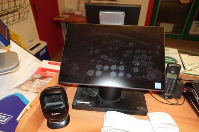 A L'ETUDE : Un système de caisse enregistreuse tactile compr…