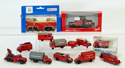 Ensemble de 12 Véhicules de Pompiers au 1/87ème et échelles voisines p - Photo 1