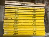 un grand nombre de livres empilés les uns sur les autres