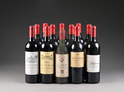 six bouteilles de vin alignées sur une table